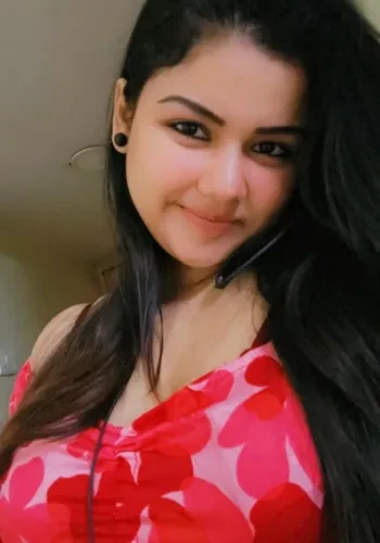 Escorts Shruti Patel from Dwarka