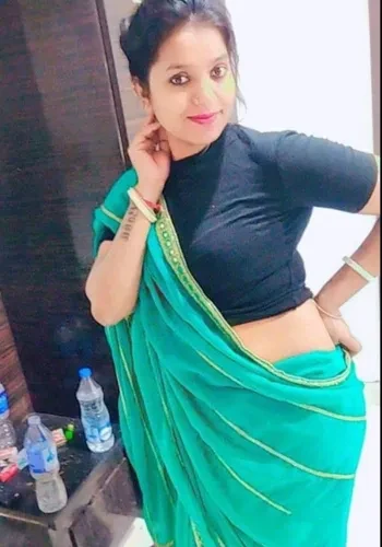 Bhabhi House Wife Escorts in Connaught Place