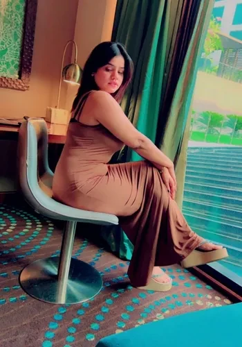 Call Girls Sakshi Iyer from Chennai