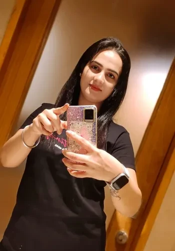 Escorts Diya Malhotra from Hyderabad Escorts Diya Malhotra from Hyderabad