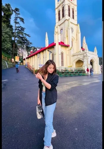 Call Girls Anushka Khurana from Mahipalpur