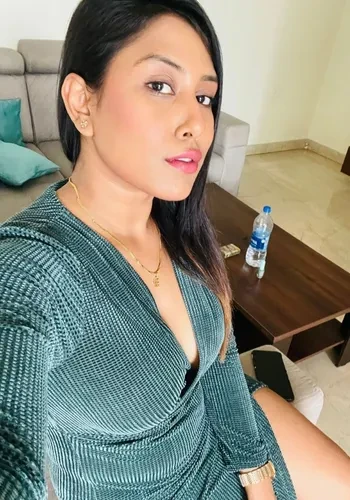 Escorts Diya Malhotra from Udaipur