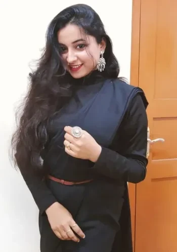 Escorts Simran Dubey from Navi Mumbai