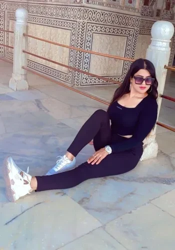 Call Girls Anushka Khurana from Nagpur