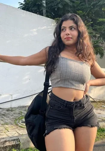 Call Girls Diya Malhotra from Kota