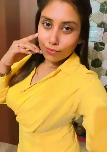 Escorts Shruti Patel from Manali