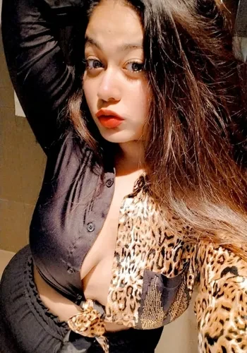 Escorts Rashi Khanna from Nagpur