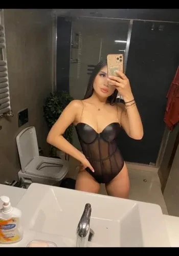 Escorts Sakshi Iyer from Aerocity Escorts Sakshi Iyer from Aerocity