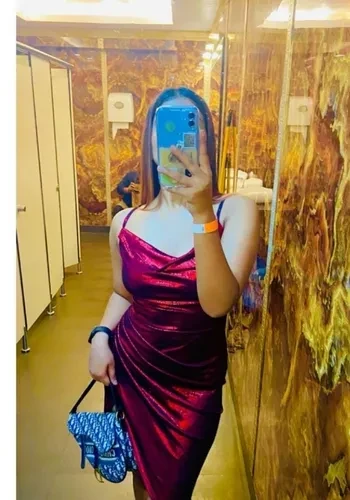 Call Girls Sakshi Iyer from Aerocity