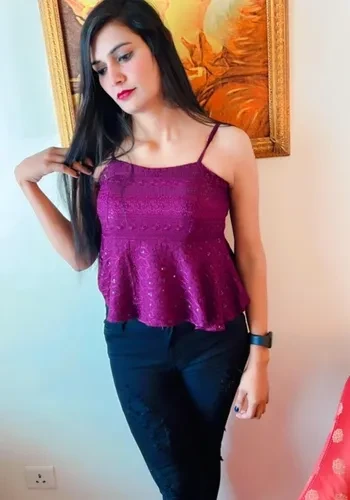 Call Girls Simran Dubey from Greater Noida