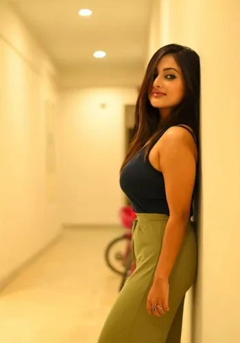 Call Girls Shruti Patel from Greater Noida