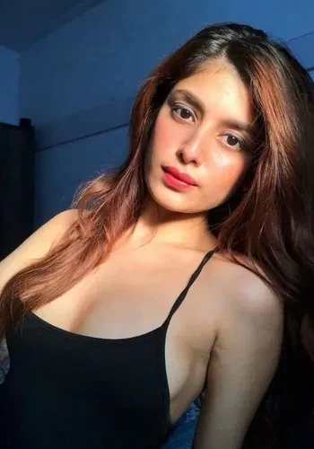 Escorts Sakshi Iyer from Delhi