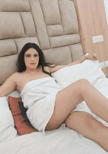 Escorts Diya Malhotra from Chennai