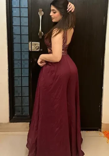 Escorts Sakshi Iyer from Mayur Vihar