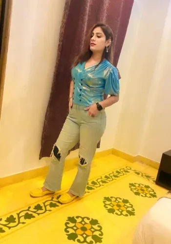 Escorts Diya Malhotra from Chennai