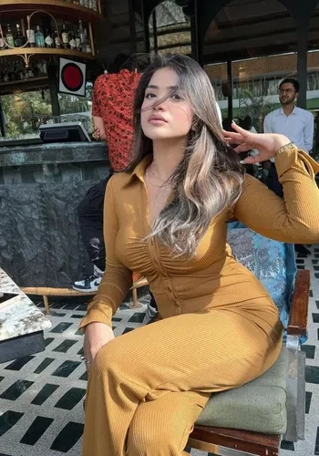 Escorts Sakshi Iyer from Visakhapatnam