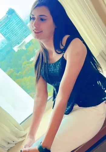 Escorts Diya Malhotra from Vadodara