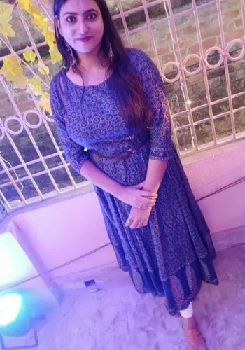 Call Girls Simran Dubey from Dwarka