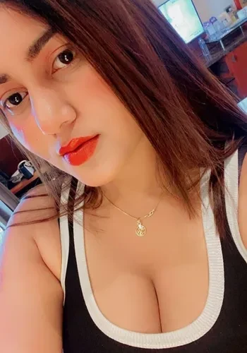 Escorts Simmi Desai from Hyderabad Escorts Simmi Desai from Hyderabad