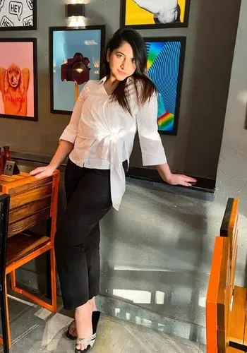 Call Girls Anushka Khurana from Shimla
