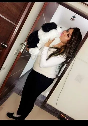 Escorts Priya Chauhan from Manesar Escorts Priya Chauhan from Manesar