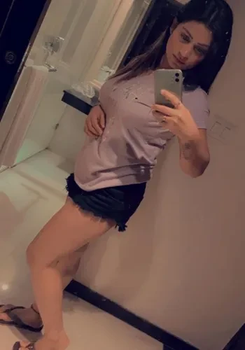 Call Girls Diya Malhotra from Bangalore