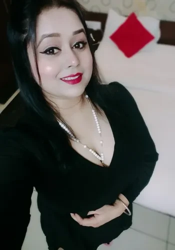 Call Girls Simran Dubey from Tirupati