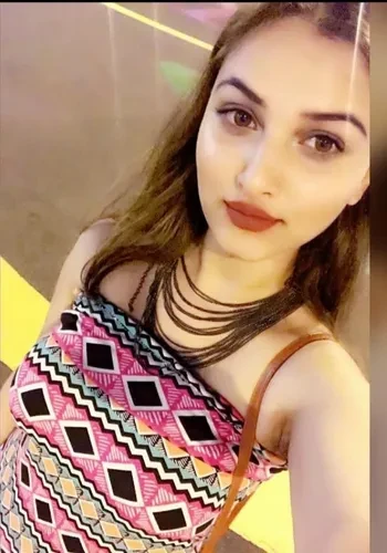 Escorts Anushka Khurana from Dwarka