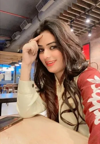 Call Girls Jasleen Kaur from Greater Noida